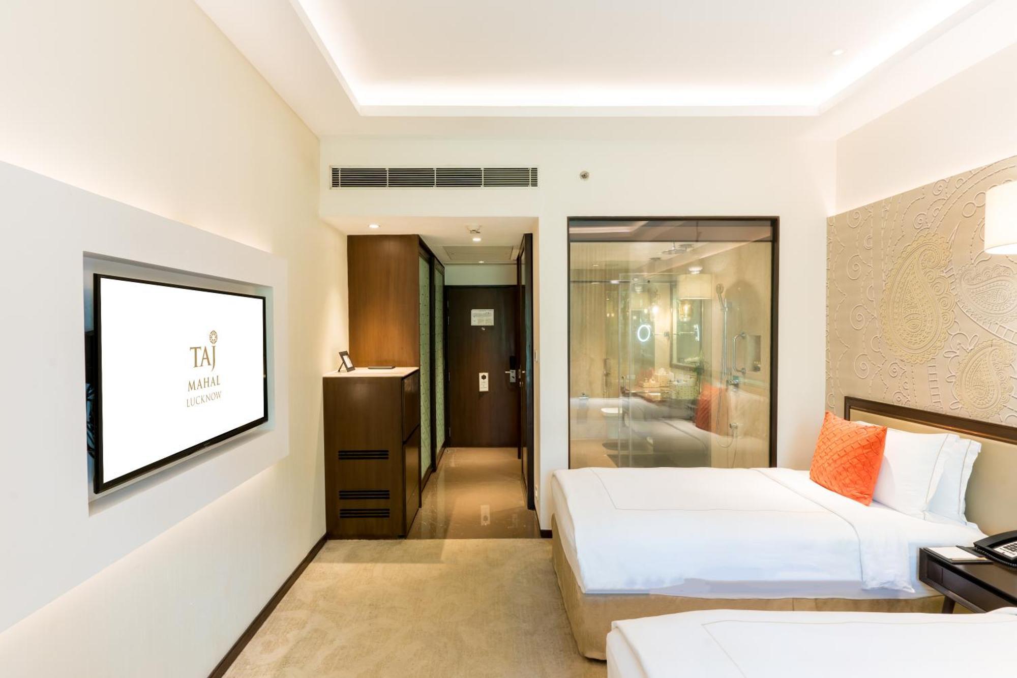 Taj Mahal Lucknow Hotel Kamer foto